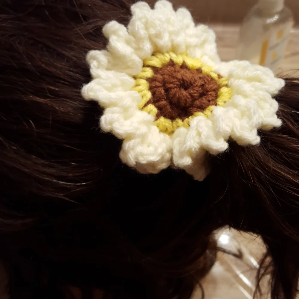 3 flower hair ties, handmade crochet by me,  new-wot yellow orange white/cream